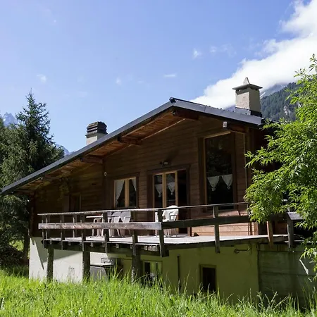 Au Coeur Des Montagnes بيت للعطل