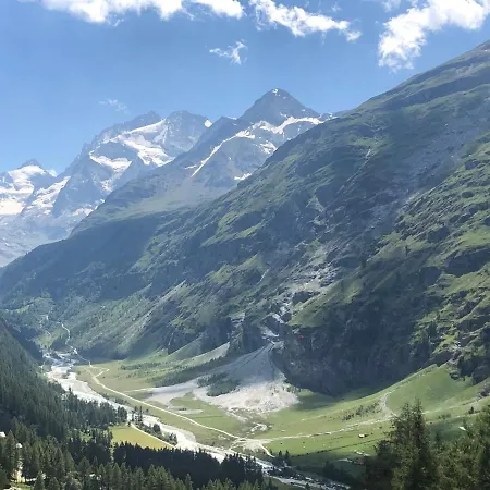 Au Coeur Des Montagnes بيت للعطل *